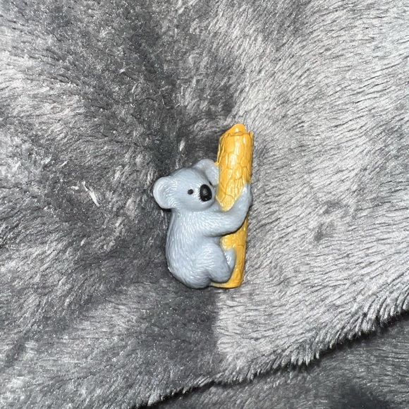 Vintage K&M International AZA Zoo Miniature Toy Plastic Animal Figures Koala - Picture 10 of 16